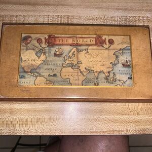 SAVINELLI Tobacco Box With Map Of The World Picture Made Of Wood 9” x 4.5”
